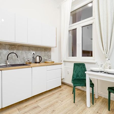 Niron Apartament Dom Z Papieru Sztokholm Pila Exterior photo